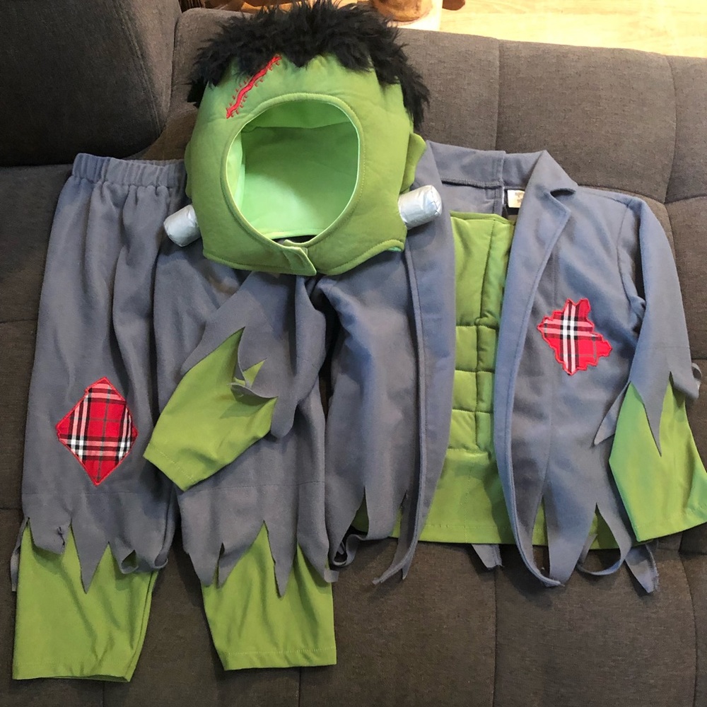 Toddler Frankenstein costume. 4T